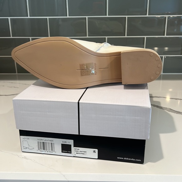 Dolce Vita Azyan ivory Leather size 11 - Picture 4 of 8